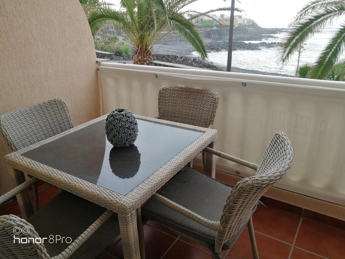 The Terrace On The Sea Apartament Caleta de Interián